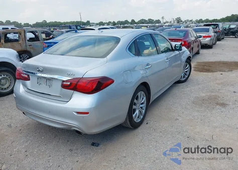 2018 Infiniti Q70 3.7 Luxe from USA, damaged, VIN JN1BY1AP9JM180871